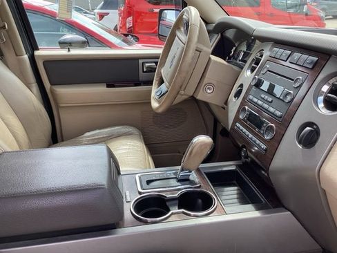 Used 2012 Ford Expedition XLT AWD/4WD image 18