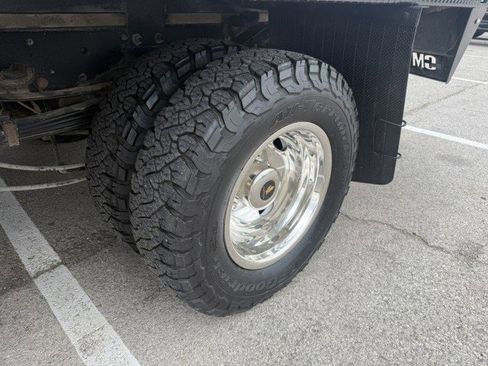 Used 2021 Ford F350 XL w/ Power Equipment Group AWD/4WD image 12