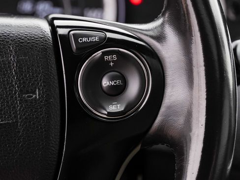 Used 2017 Honda Accord EX-L image 34