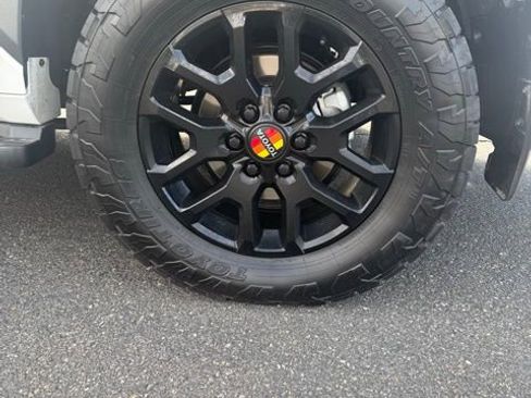 Used 2025 Toyota Sequoia Limited image 11