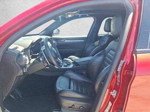 Used 2018 Alfa Romeo Stelvio Ti Sport AWD/4WD image 15