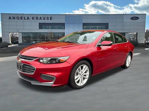 Used 2016 Chevrolet Malibu LT FWD image 3