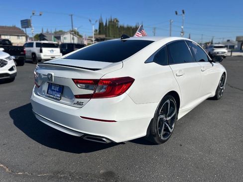 Used 2021 Honda Accord Sport image 7