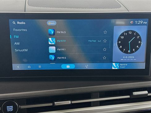 Used 2025 Hyundai Santa Fe SEL image 21