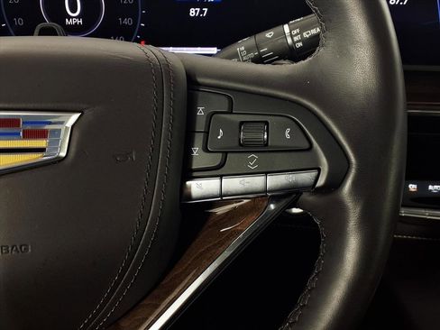 Used 2023 Cadillac Escalade Sport Platinum w/ LPO, ONYX Package image 23