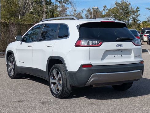 Used 2019 Jeep Cherokee Limited image 3
