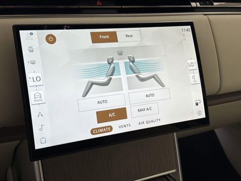 New 2026 Land Rover Range Rover SE image 15