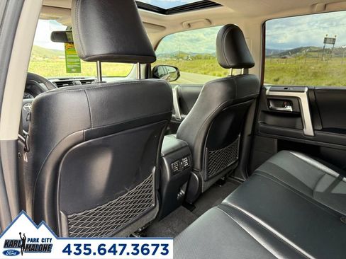 Used 2021 Toyota 4Runner Limited AWD/4WD image 27