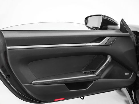 Certified 2022 Porsche 911 Carrera RWD image 46