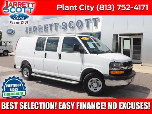 Used 2025 Chevrolet Express 2500 w/ Driver Convenience Package RWD image 1