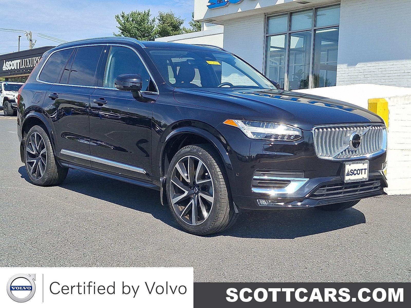Certified 2024 Volvo XC90 B6 Ultimate w/ Protection Package Premier AWD/4WD image 1