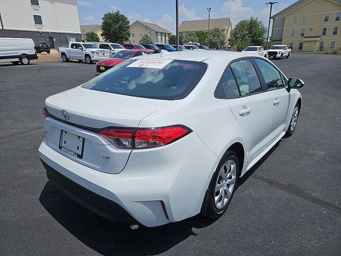 Certified 2026 Toyota Corolla LE FWD image 5