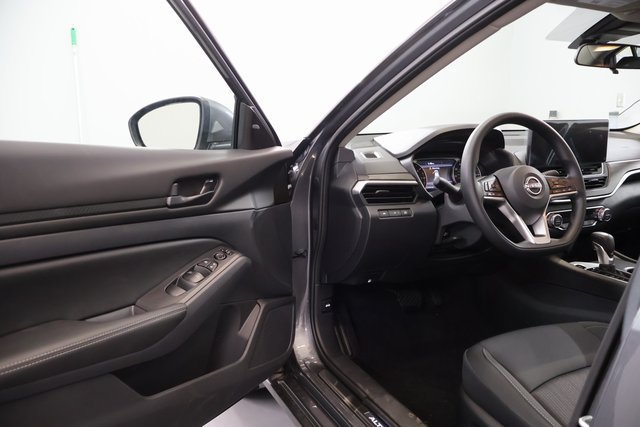 New 2026 Nissan Altima 2.5 SV w/ SV Special Edition Package AWD/4WD image 8