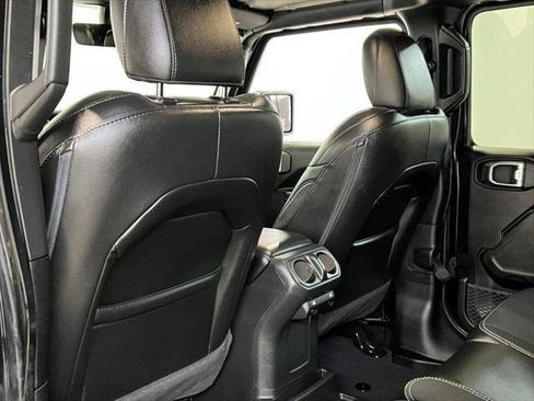 Certified 2023 Jeep Wrangler Sport image 24