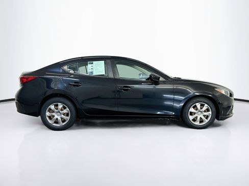 Used 2014 MAZDA MAZDA3 i SV FWD image 10