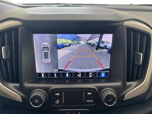 Used 2023 GMC Terrain Denali w/ Denali Premium Package AWD/4WD image 28