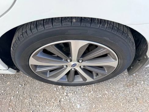 Used 2016 Subaru Legacy 3.6R Limited AWD/4WD image 14