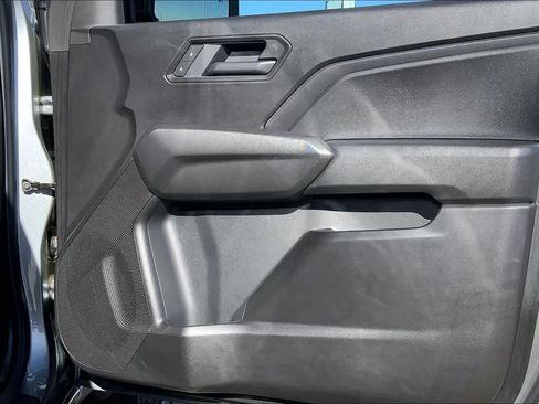 Used 2025 Chevrolet Colorado Trail Boss image 22