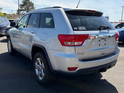 Used 2013 Jeep Grand Cherokee Limited AWD/4WD image 5