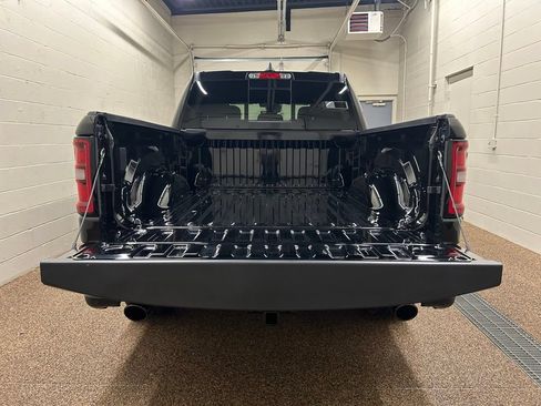 New 2026 RAM 1500 Express AWD/4WD image 11
