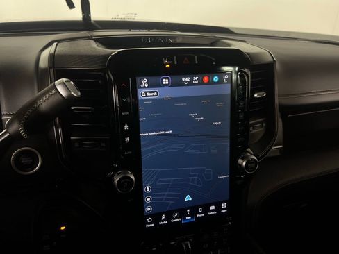 Used 2024 RAM 3500 Limited image 17