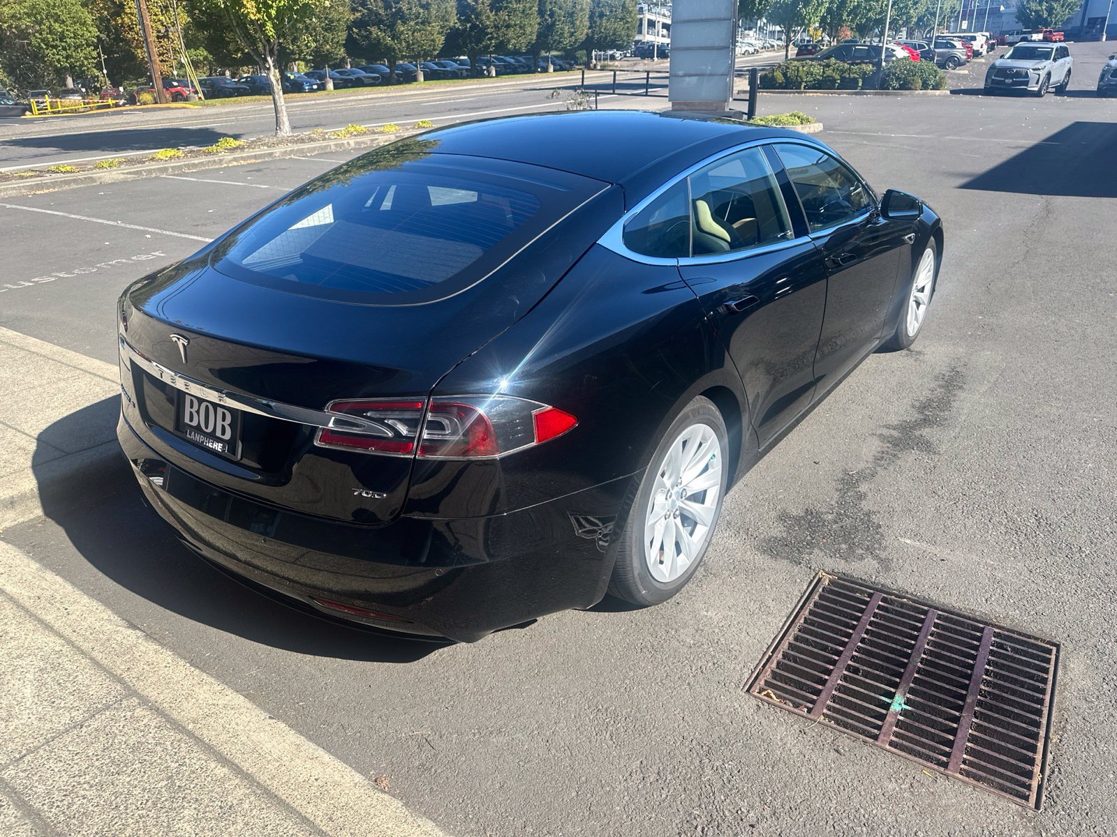 Used 2016 Tesla Model S 75D AWD/4WD image 4