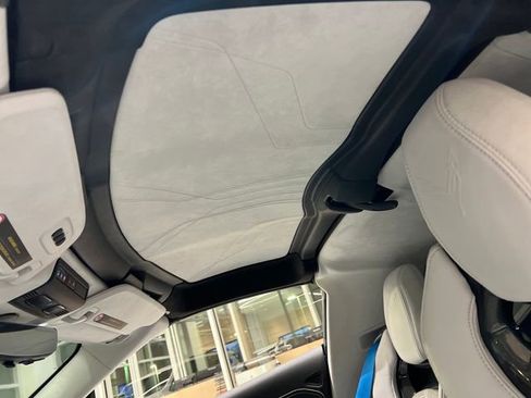 Used 2023 Chevrolet Corvette Stingray Premium Cpe w/ Z51 Performance Package image 15