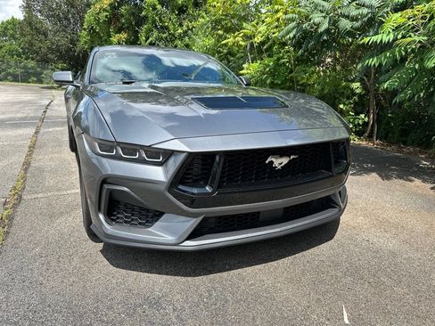 Used 2025 Ford Mustang GT RWD image 1