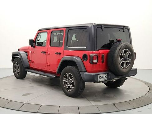 Used 2021 Jeep Wrangler Unlimited Sport AWD/4WD image 5