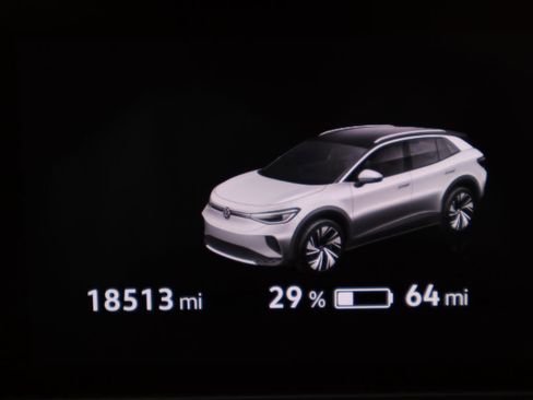 Used 2024 Volkswagen ID.4 S image 13