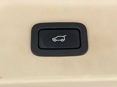 Used 2020 Land Rover Range Rover HSE AWD/4WD image 14