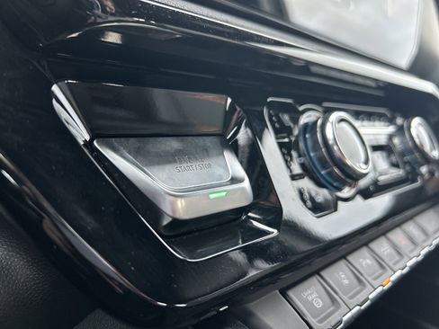 Used 2024 GMC Sierra 2500 AT4 w/ AT4 Preferred Package image 15