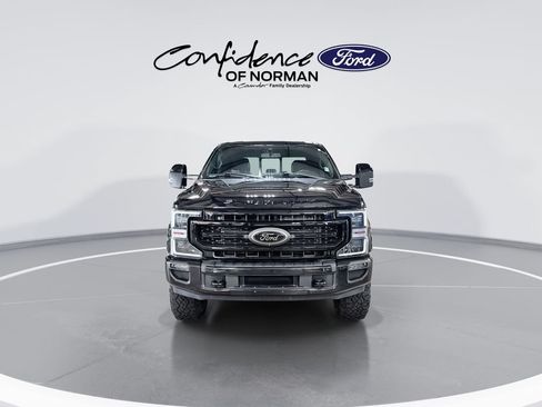 Used 2022 Ford F350 Lariat w/ Tremor Off-Road Package AWD/4WD image 2