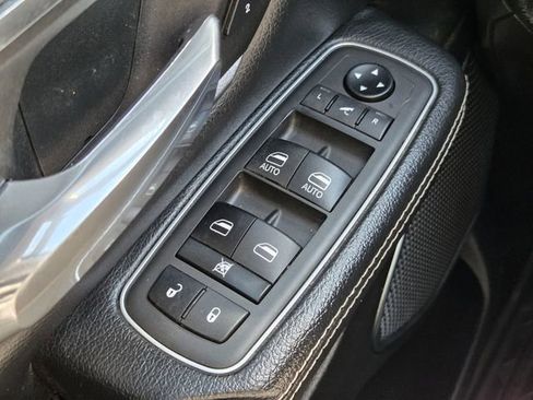 Used 2021 RAM 1500 Laramie image 26