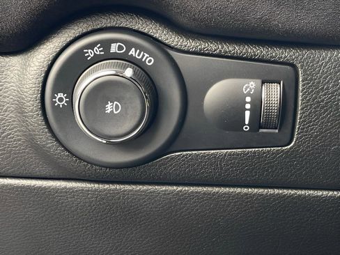 Used 2022 Dodge Durango R/T w/ Blacktop Package image 49