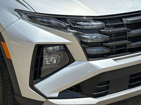 Used 2025 Hyundai Tucson SEL FWD image 4