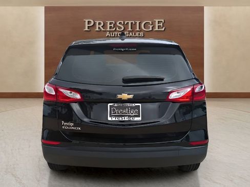 Used 2020 Chevrolet Equinox LS FWD image 11
