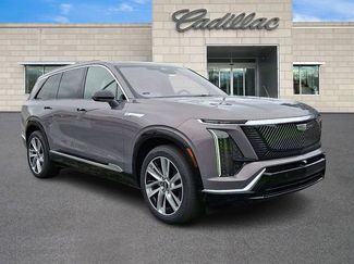 New 2026 Cadillac Vistiq Luxury w/ LPO, Floor Liner Package video 2