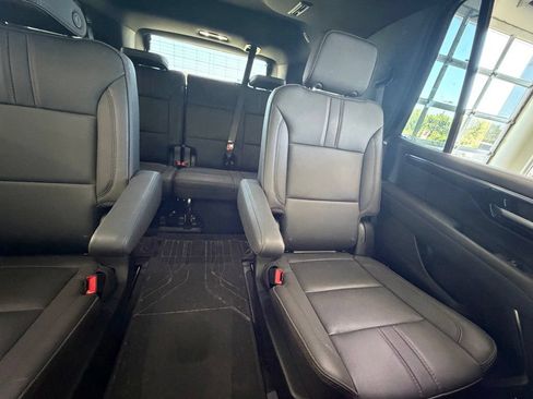 Used 2026 Chevrolet Tahoe RST w/ Comfort Package AWD/4WD image 15