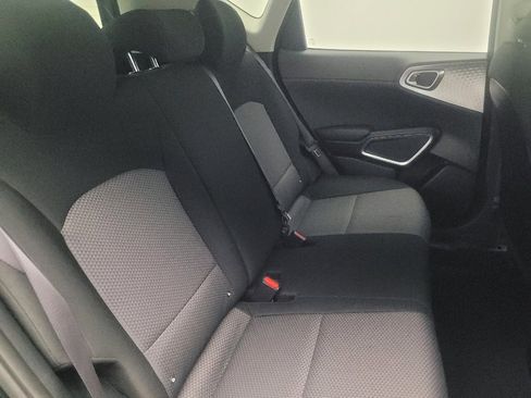 Used 2022 Kia Soul LX FWD image 19