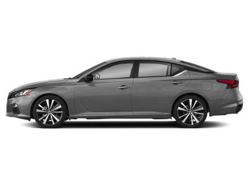 Used 2022 Nissan Altima 2.5 SR FWD image 2