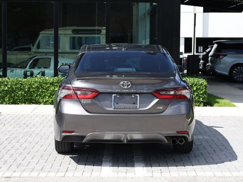 Used 2023 Toyota Camry SE w/ Convenience Package FWD image 6