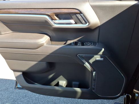 Certified 2022 GMC Sierra 1500 Elevation w/ Elevation Premium Package image 28