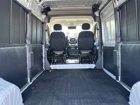 Used 2023 RAM ProMaster 2500 FWD image 19