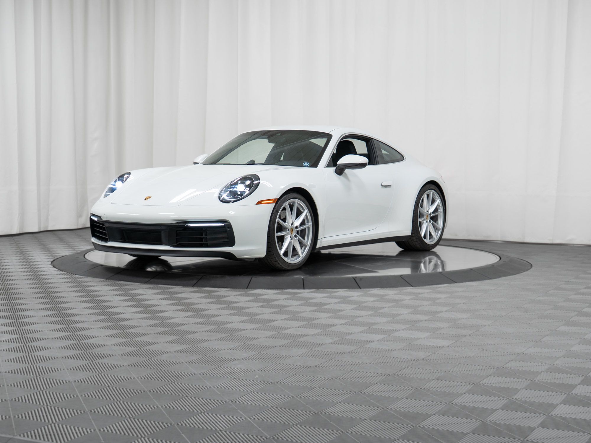 Certified 2024 Porsche 911 Carrera S RWD image 41