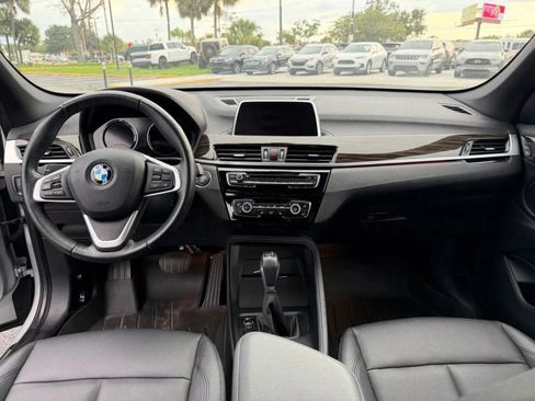 Used 2018 BMW X1 sDrive28i w/ Convenience Package FWD image 12