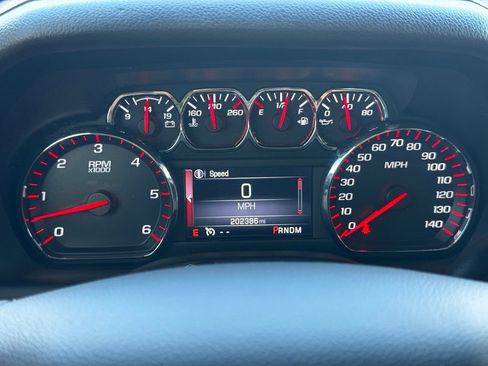 Used 2015 GMC Yukon XL SLT w/ Open Road Package AWD/4WD image 16