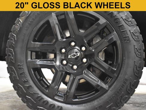 Used 2023 Chevrolet Silverado 1500 LT Trail Boss w/ Protection Package AWD/4WD image 5