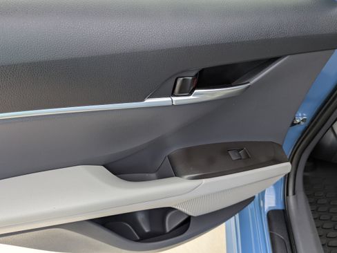 Certified 2023 Toyota Camry SE FWD image 14