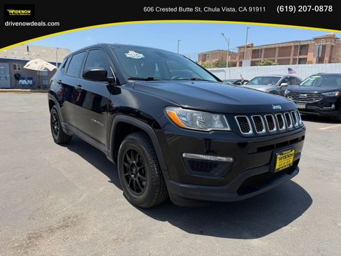 Used 2019 Jeep Compass Sport FWD image 3
